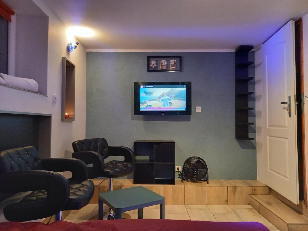 24H Gdynia Mini Apartamenty Na Kod Dostepu & Free Parking & No Keys Eksteriør billede
