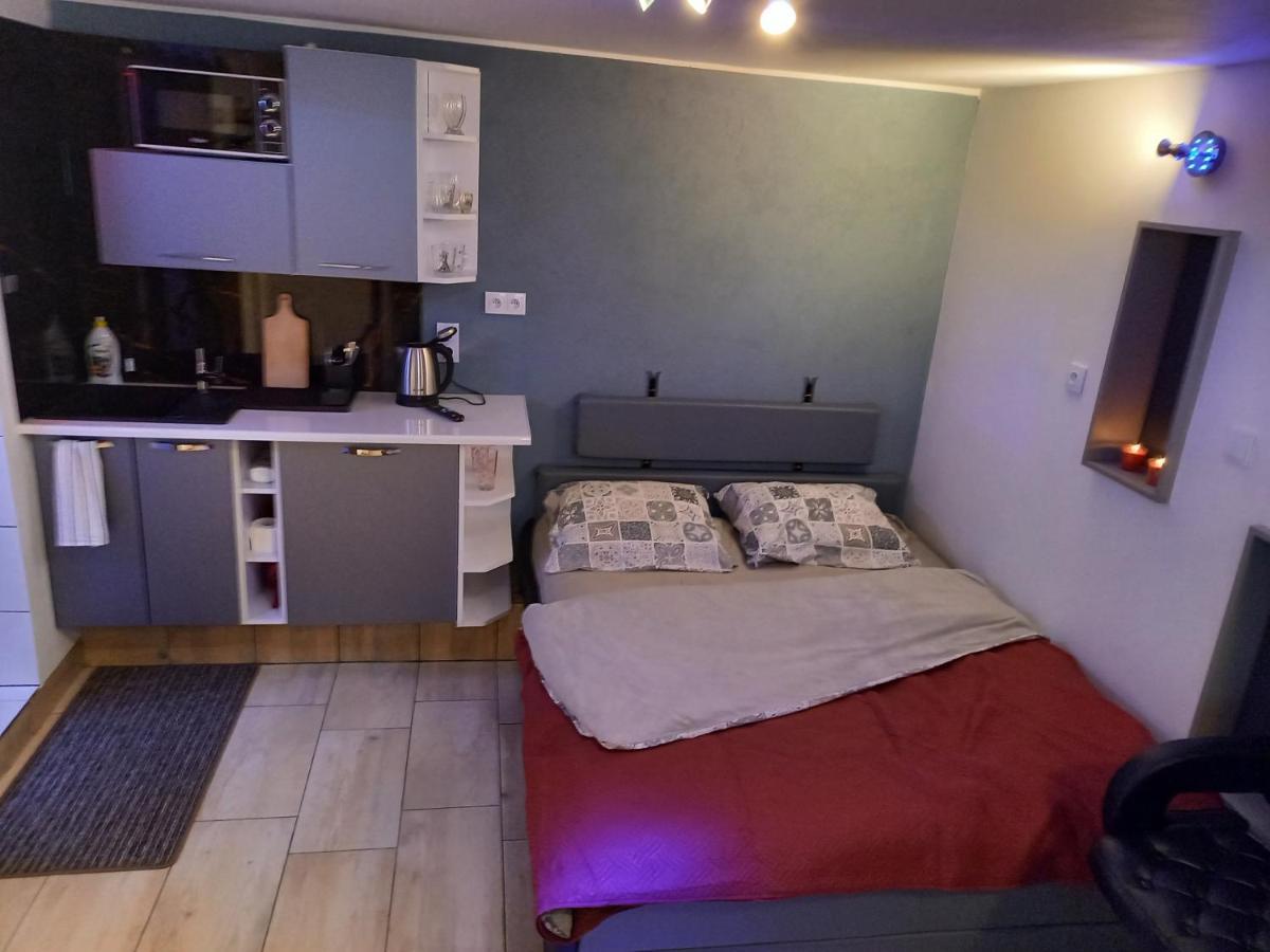 24H Gdynia Mini Apartamenty Na Kod Dostepu & Free Parking & No Keys Eksteriør billede