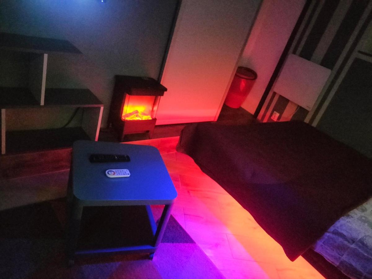 24H Gdynia Mini Apartamenty Na Kod Dostepu & Free Parking & No Keys Eksteriør billede